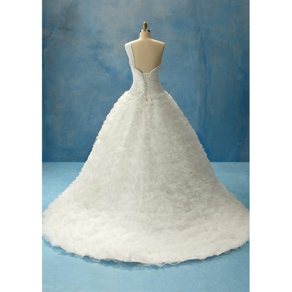 Disney Sleeping Beauty Alfred Angelo 203 Wedding - Picture 6 of 16